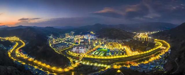 【冬季暖阳 凉山不凉】艺术 美食 年味一站式打卡～玩足三个月