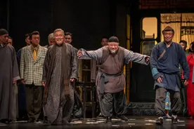 梁冠华：退休第一个月图片