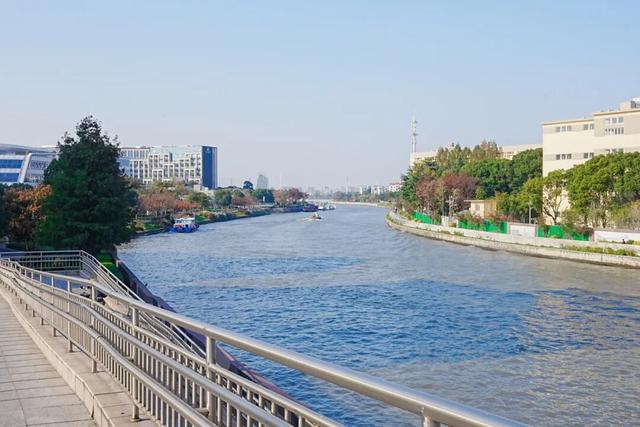 音乐公园、滨河步道……长宁这条有点小众的赏秋路线，别错过了！