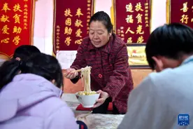 “她”力量｜“爱心妈妈”陈玉文：为留守和困境儿童撑起一片爱的天空图片