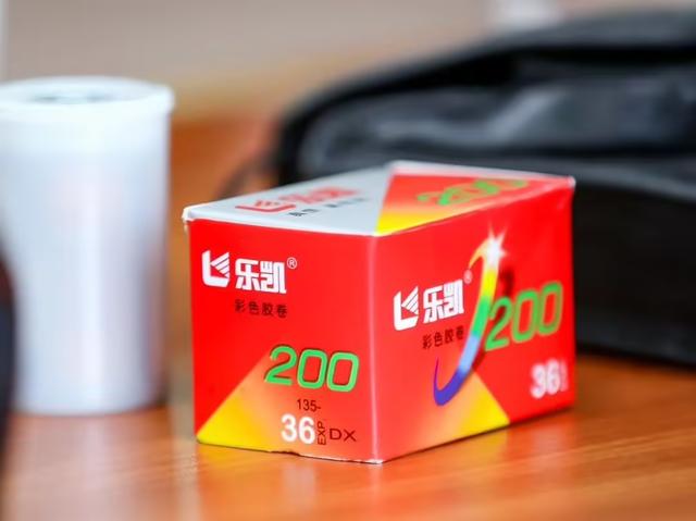 Manus 正式回应「撤离中国市场」；李想：理想现金储备 1107 亿；下架大量成人游戏，Steam：支付组织要求