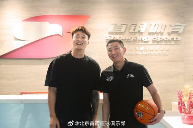 北京官宣：赵睿正式成为我俱乐部注册球员 将身披24号战袍