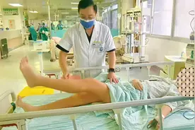 高难度矫形手术！莆田13岁少女重新挺直脊梁图片