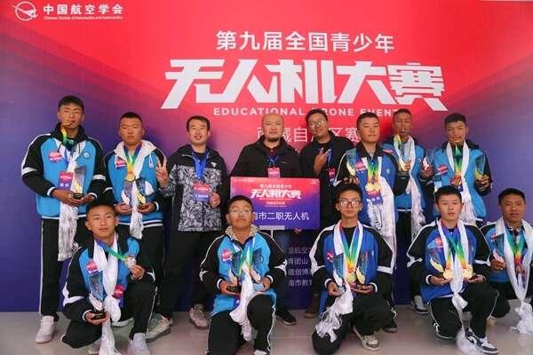 西藏创博通航：“苍鹰”起飞 为高原儿女送来福祉
