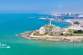 海南东方：鱼鳞洲海岸风景秀美图片