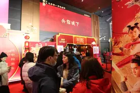 “哪吒”票房表现一骑绝尘！2025春节档给中国电影注入强心剂图片