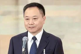水利部部长李国英：去年完成水利建设投资11996亿元 创下历史最高纪录丨一手视频封面