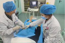 膝关节损伤，这样处理恢复快图片