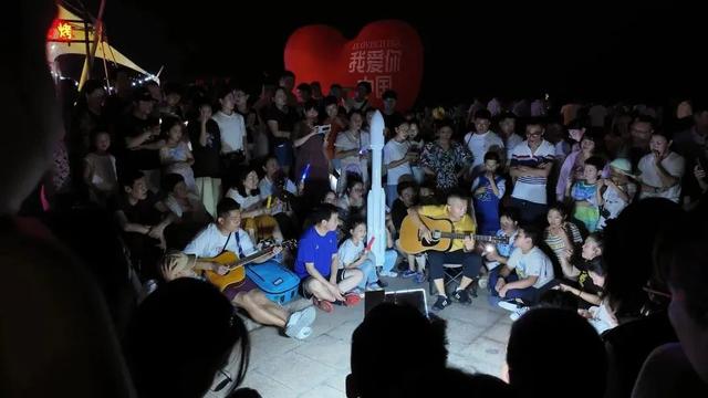 日照海边！上演宇宙级浪漫！