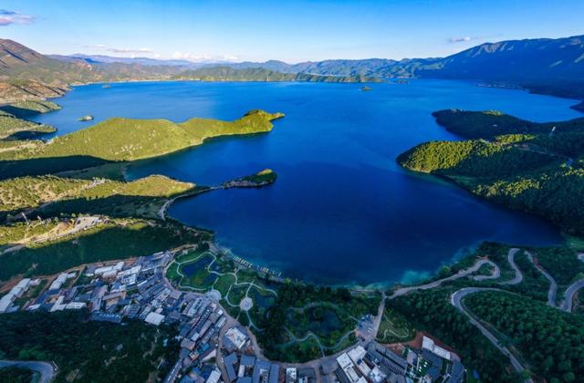 转山转湖转风情 泸沽湖摩梭文化引客来