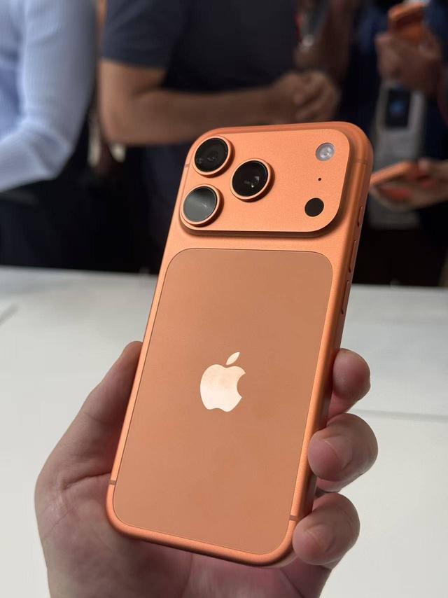 今年的新 iPhone，让我重新相信苹果