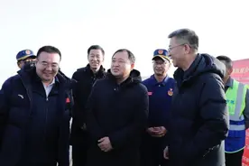 于海宇在伊金霍洛旗调研图片