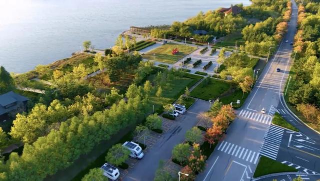 威海南海新区的秋日限定