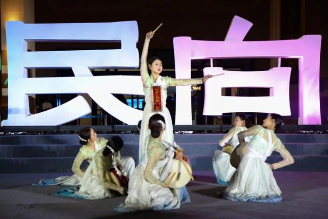 硬核苍穹下，最炫民族风！这波联动绝了！