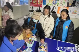 宜宾筠连县：受灾群众、救援人员都吃上了热菜、热饭图片