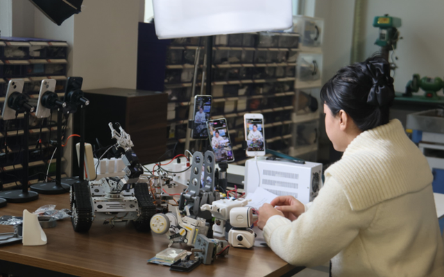 突然爆火！浙大博士在杭州花40万元买车库，一批年轻人跑来上班，没工资却天天加班到凌晨……