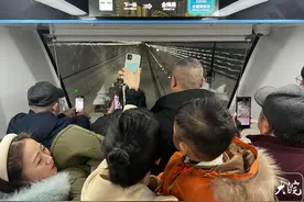 全自动驾驶的地铁什么样？试乘首日大皖记者体验合肥地铁8号线图片