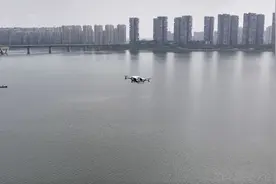 湖南搭建全国首个飞行汽车跨江运行场景 小鹏汇天首飞成功图片