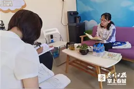 思政引领  昆明重工中学道德与法治教研组开展集体教研图片