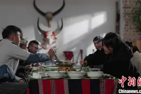 （新春走基层）云南沧源：千年佤王宴见证阿佤山巨变图片