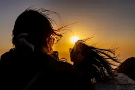 高考后必冲！泰山毕业旅行攻略，5条登山线路承包你的青春仪式感图片