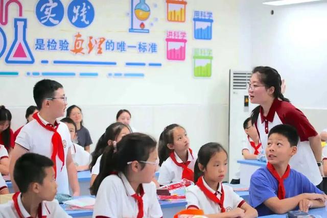 一起照亮更广阔的世界丨北京大学代表队参加国际基因工程机器大赛2025年参赛总结