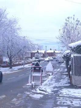 我在英国当中学老师，看见真正的“混沌少年时”