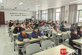 环保课堂创意无限！常熟市董浜镇开展“垃圾分类变废为宝”活动图片