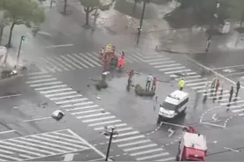 台风吹落高压线致2人触电身亡，专家提醒：绝对不要跑，这么做能救命！图片