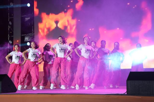 多彩贵州外宣交流汇|赤水“村迪”出圈记:山水之间,全民共舞