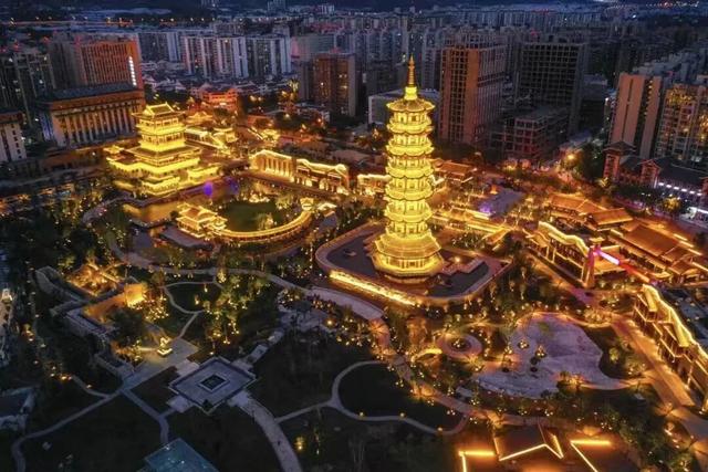 【跟着赛事游凉山】奔跑在画中 这张西昌“金标”名片藏着的湖光山色