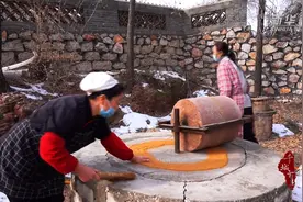 千城百县看中国︱尝冀菜：东山黄米粘豆包图片