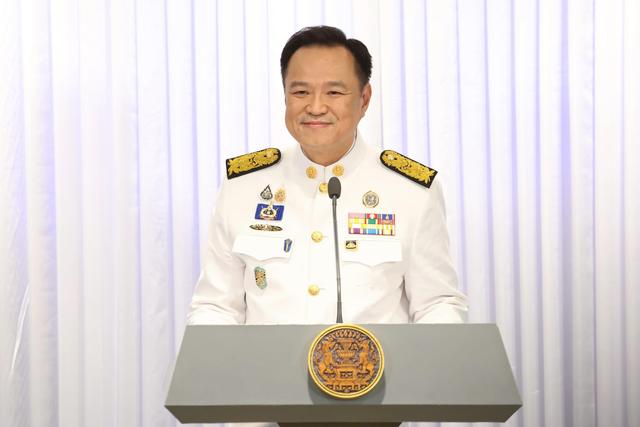 泰国新总理用中文说“祝中国万岁”