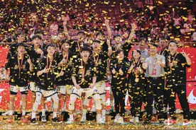 全国篮球新星——湖南省地质中学男篮耐高夺冠后记图片