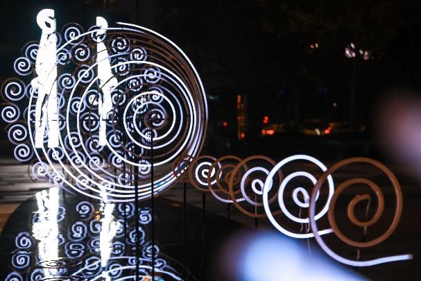 外滩奏响迎新奇幻乐章，一站式解锁冬日温馨浪漫