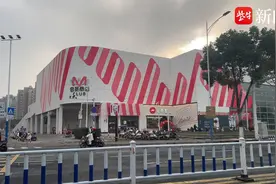 常州M会员邀请市民凭APP进店体验 结账时却被告知：体验不包括购物，必须有会员卡图片