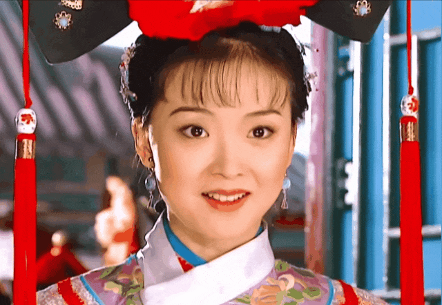 嫁入豪门的尽头，是「直播带货」？