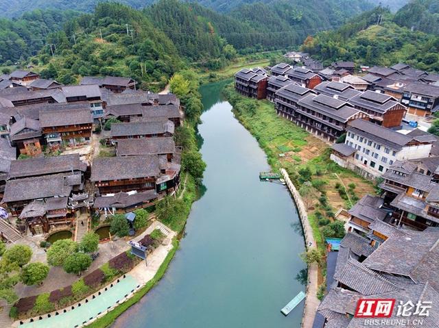 秋游时刻丨打卡湖南最美侗寨！通道皇都的山水与人文，一眼万年