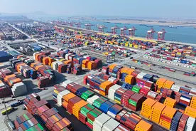 江苏去年GDP为137008亿元，比上年增长5.8%图片