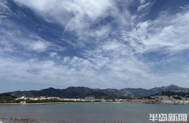秋日晴好，青岛沙子口海滨成周末休闲热地