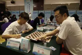 激战六天十一轮，重庆国际跳棋队问鼎全国联赛，2024第二届全国国际跳棋俱乐部联赛（常规赛）在新泰落幕图片