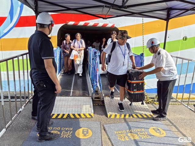 打造“国际领先的邮轮文旅港”！青岛邮轮母港迎复航以来首次“双邮轮同靠”