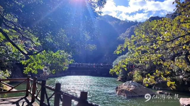 老年人怎么玩？快带上父母，来仙游这里免费赏秋！