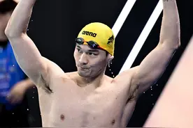 （体育）游泳——全国冠军赛：徐嘉余晋级男子50米仰泳决赛图片