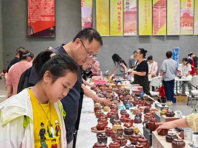 此刻，大批“彭”友已到达宜兴……