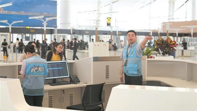 向“新”而行 振翅启航 ——西宁曹家堡国际机场T3航站楼投运首日见闻