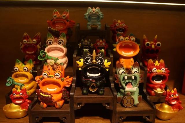 吾乡大藏·大理 | 从屋脊跃入人间，大理瓦猫“封印”解除