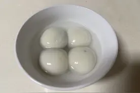 健康小站丨汤圆甜蜜蜜，事业步步高！医生提醒，这些人群少吃为妙图片