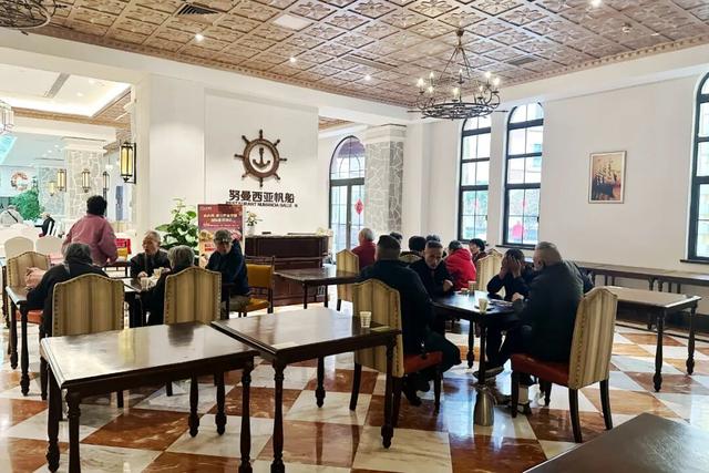 银发族旅游兴起，松江酒店打造适老服务“微度假”新样本