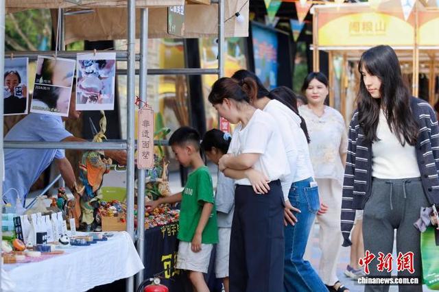 浙江莫干山民宿生态圈成型 松弛感度假受青睐